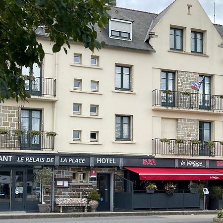 Le Relais De La Place Le Faou Esterno foto